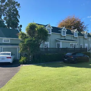 Taiparoro House Tauranga