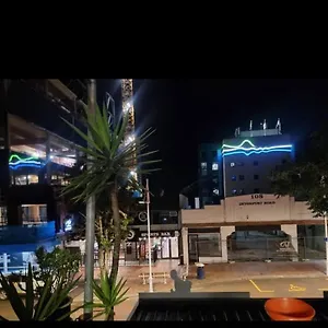 Loft 109 Backpackers Hostal